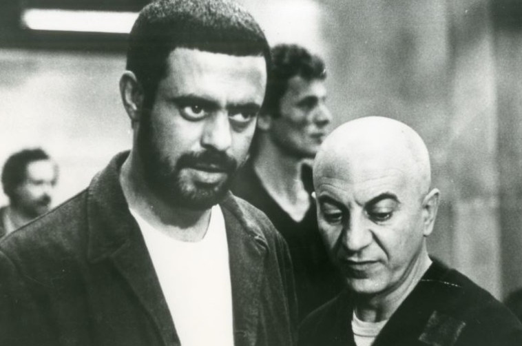 רמי דנון וארנון צדוק ב''מאחורי הסורגים''