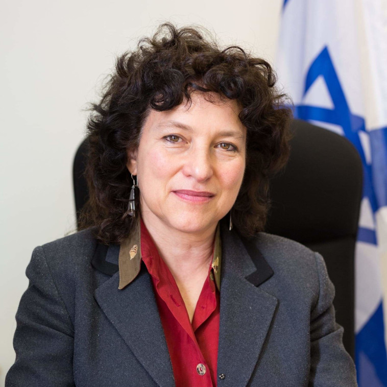 לורה ורטון. צילום: מולי גולדברג