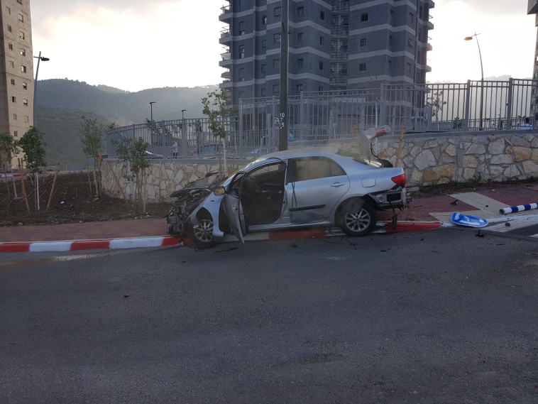 פיצוץ  הרכב בנשר. צילום: דוברות המשטרה