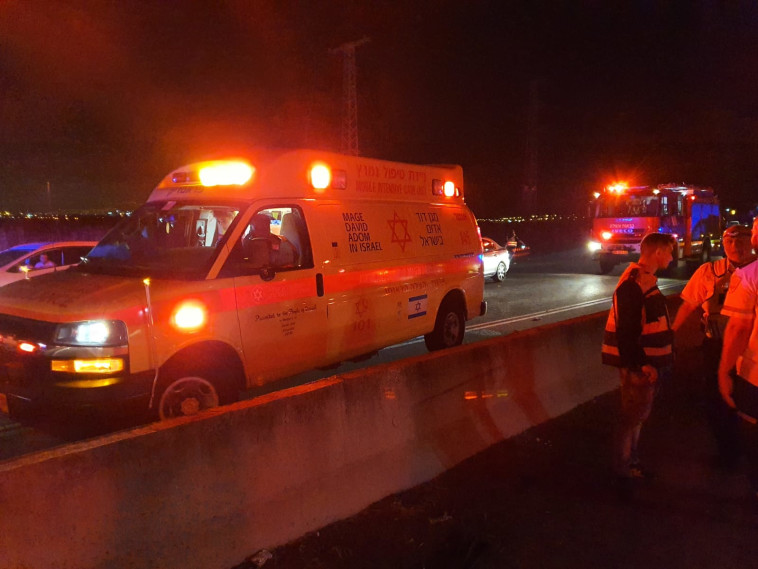 אמבלונס. צילום: אדיר אדרי תיעוד מבצעי מד&quot;א