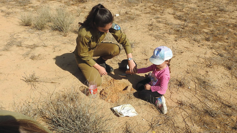 שתילת הפקעות, צילום: אילה סניור, מיזם צבא ההגנה לטבע