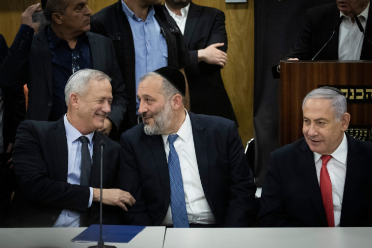 בנימין נתניהו, אריה דרעי, בני גנץ