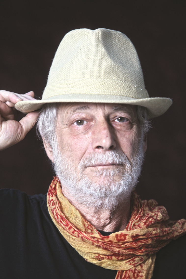 פזמו וחייכו בעצב. רוטבליט. צילום: יוסי אלוני