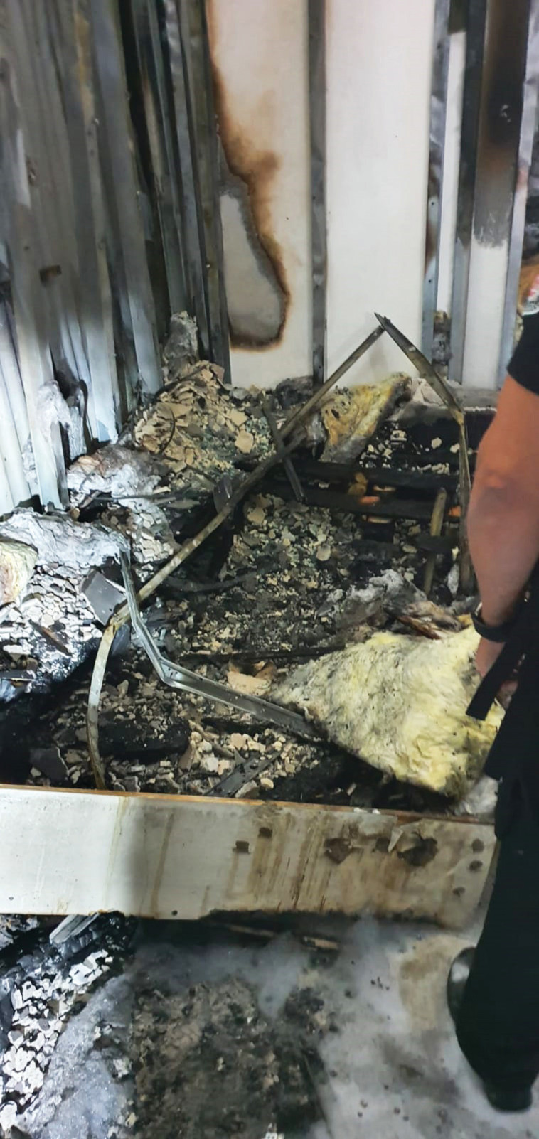 השריפה בנתניה. צילום: כבאות והצלה לישראל