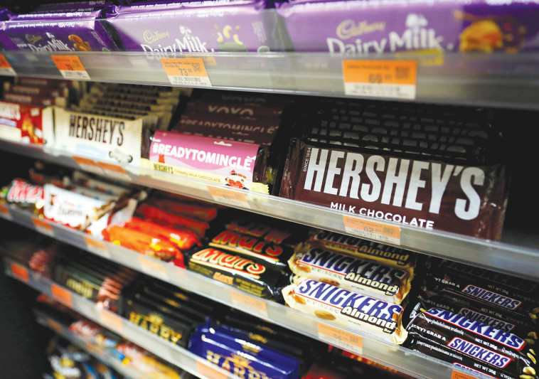 חטיפי שוקולד בסופר