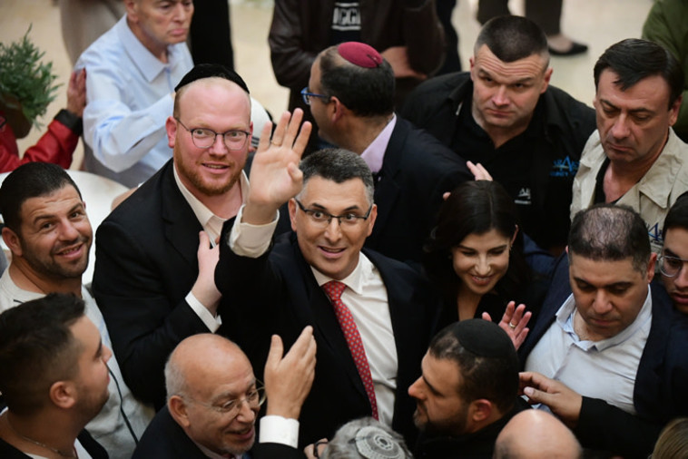 סער. &quot;מנסה לפלג את הליכוד&quot;. צילום: גילי יערי, פלאש 90