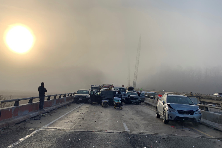 תאונת השרשרת בווירג'יניה (צילום: רויטרס, VA State Police)