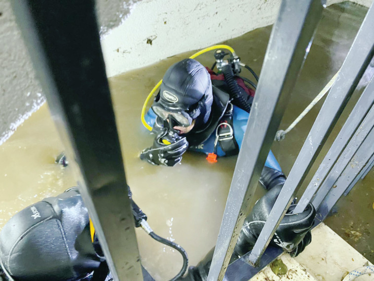 זירת אסון המעלית. צילום: דוברות כבאות והצלה תל אביב