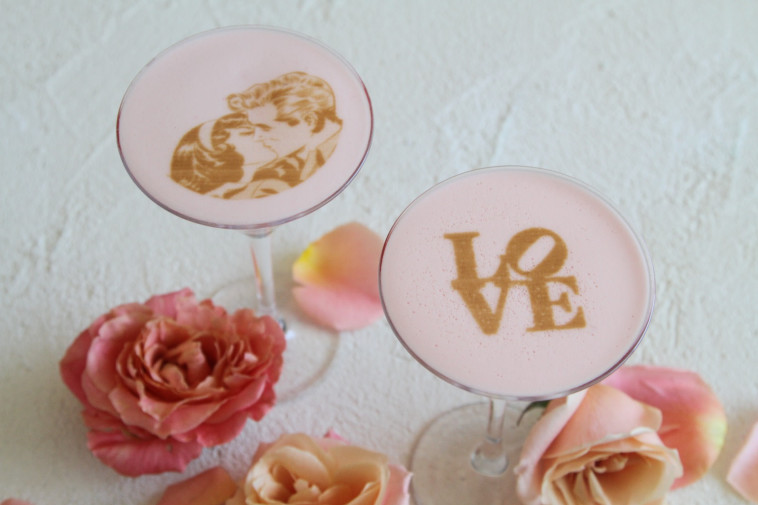 תמונות, ציורים ומסרים על גבי משקאות בעלי שכבת קצף. צילום: 