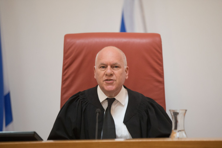 השופט עוזי פוגלמן  (צילום: יונתן זינדל, פלאש 90)
