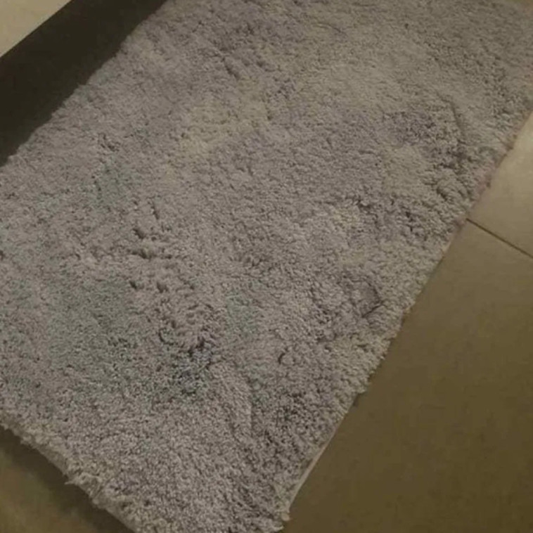 תמונה נוספת של שטיח האמבטיה