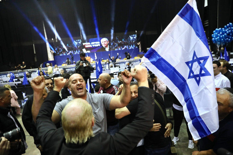 חגיגות בליכוד