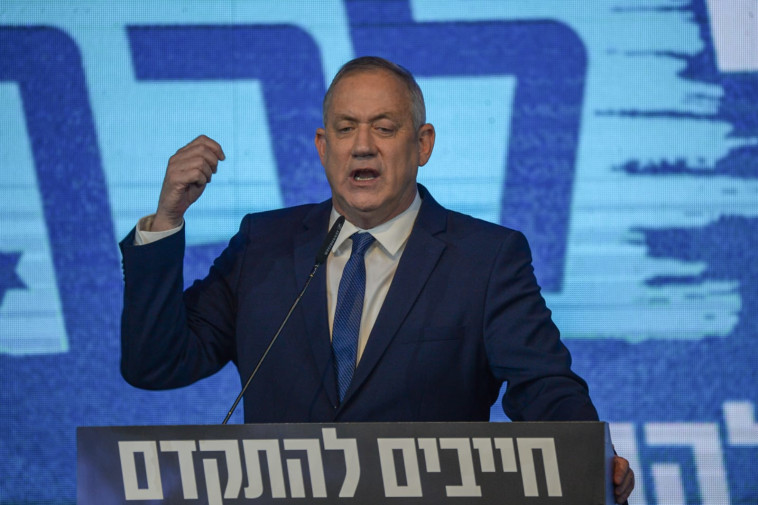 בני גנץ בנאומו