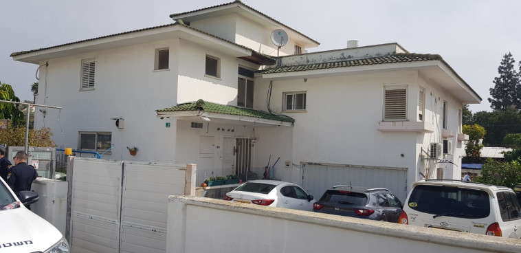 זירת הדקירה בהוד השרון