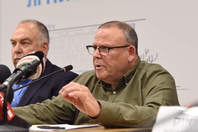 יו''ר ההסתדרות ארנון בר דוד