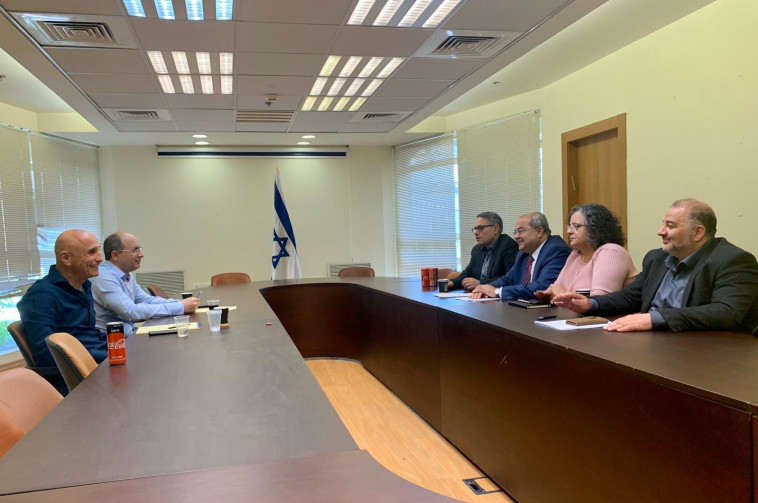 פגישת כחול לבן והרשימה המשותפת