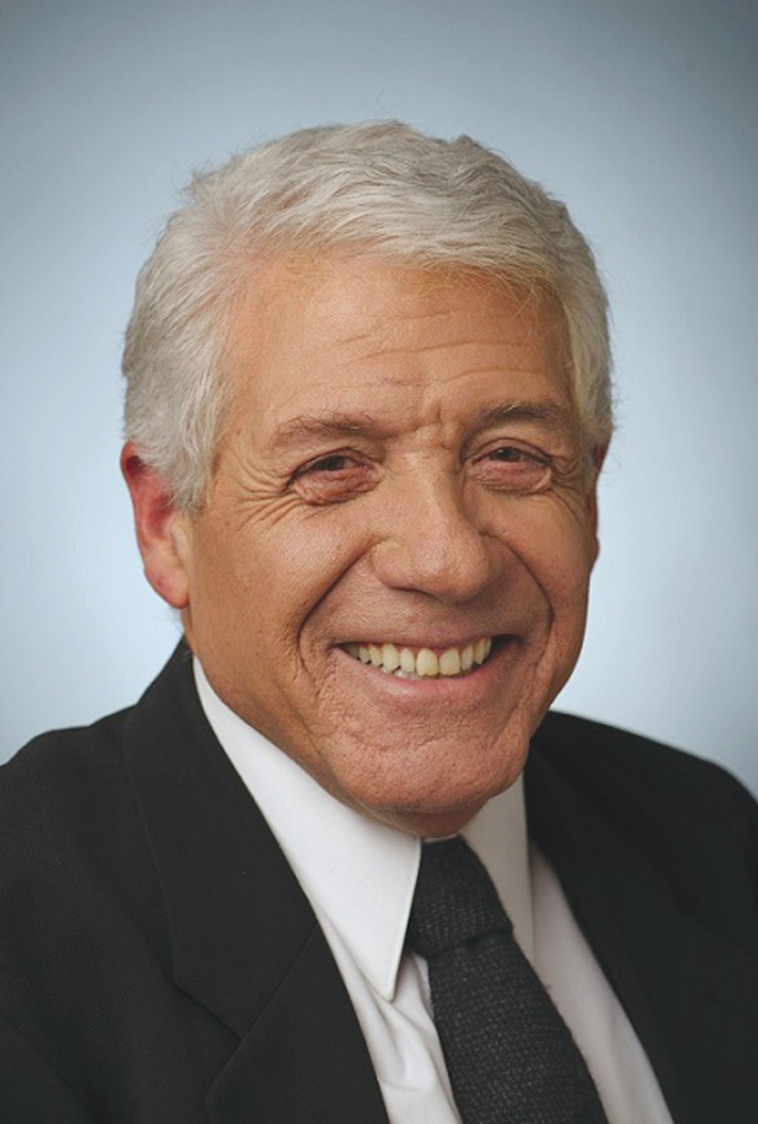 עו''ד אריאל שמר 