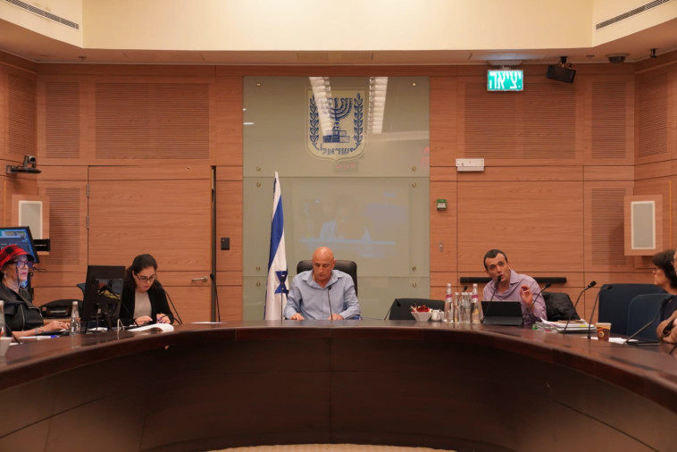 שי באב''ד בוועדת הקורונה