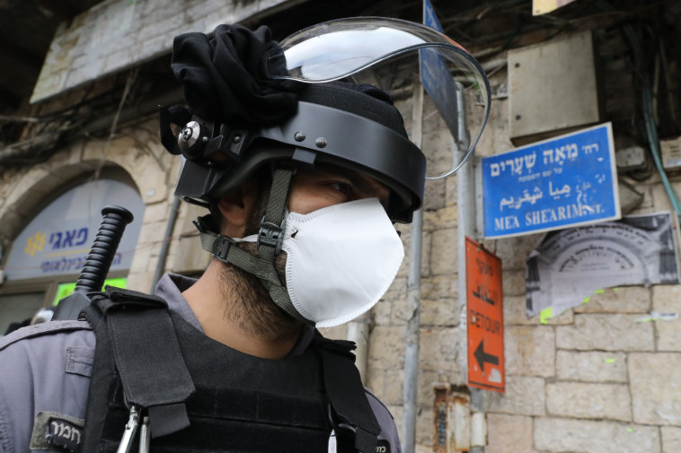 קורונה: אכיפת המשטרה במאה שערים, ירושלים