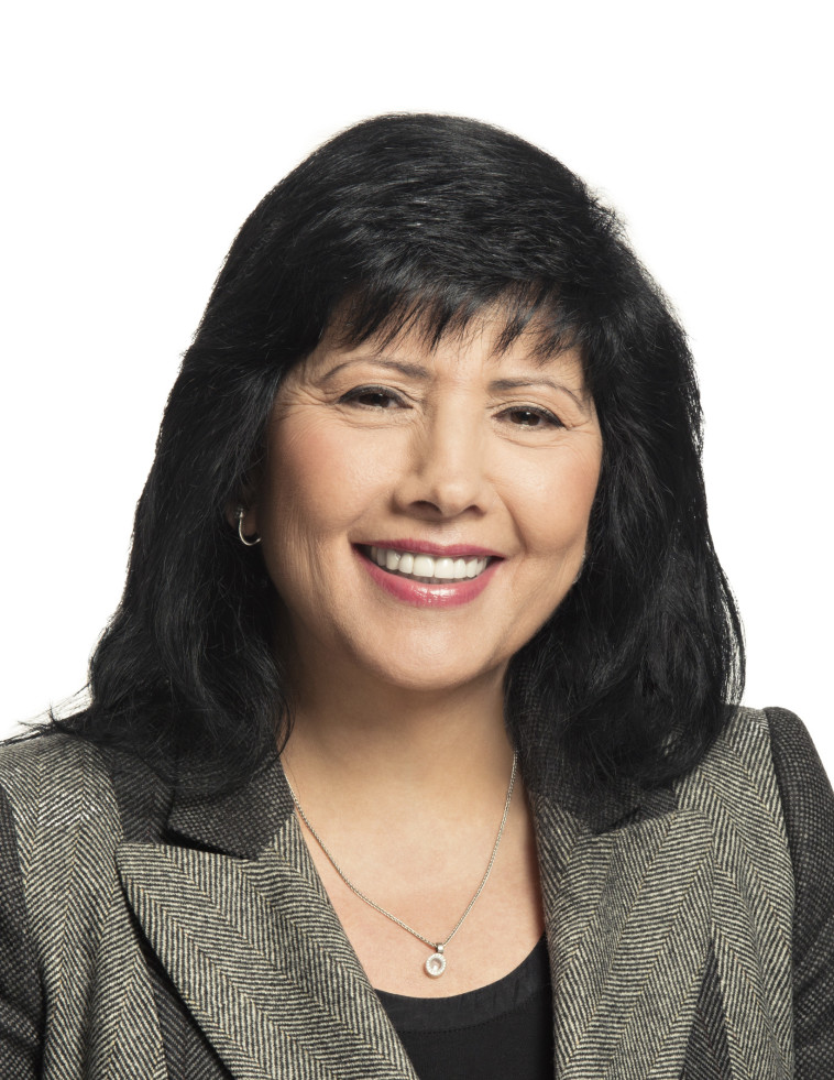 אסתר לוצאטו