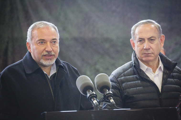 אביגדור ליברמן, בנימין נתניהו