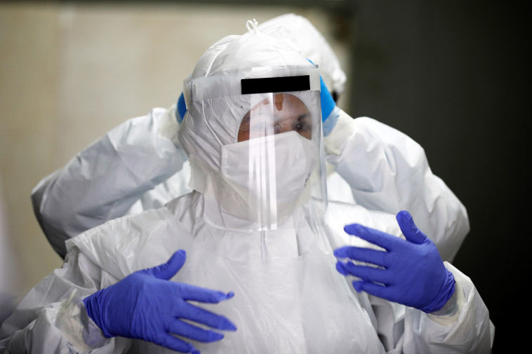 קורונה בישראל. למצולם אין קשר לנאמר בכתבה