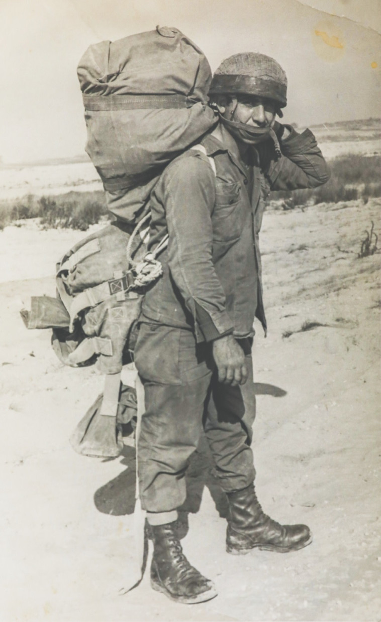 אברהם אקראי