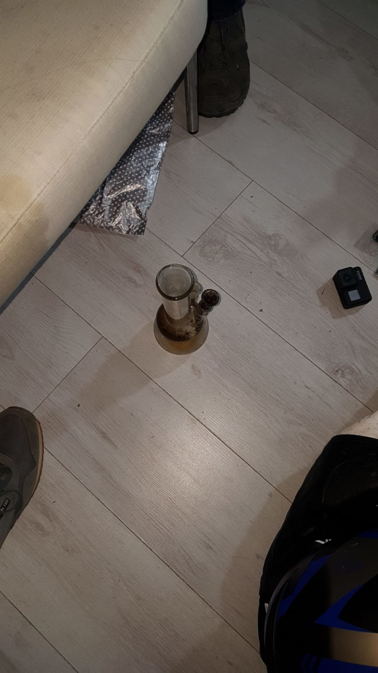 הממצאים שאותרו בביתו של החשוד