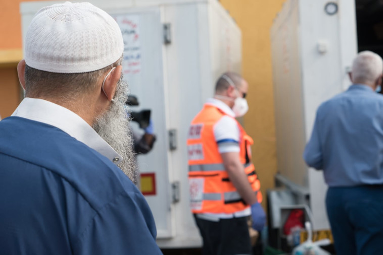 קורונה: חיילי פיקוד העורף בפעילות בישובים הערבים