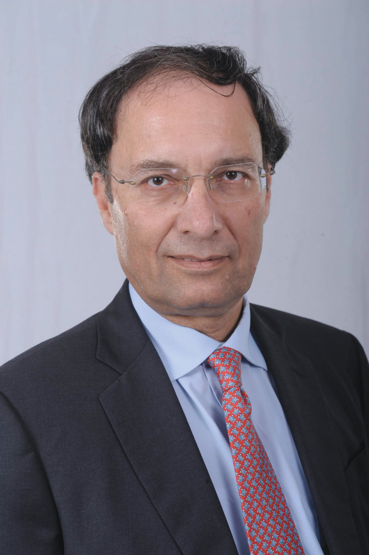 עורך דין דוד חודק