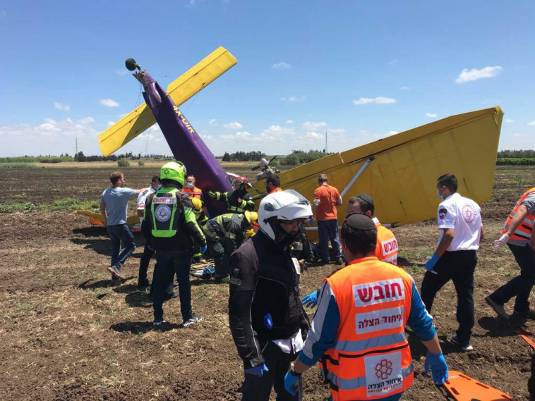 התרסקות מטוס קל בשרון