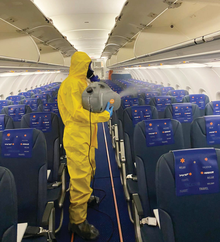 חיטוי מטוס ישראייר