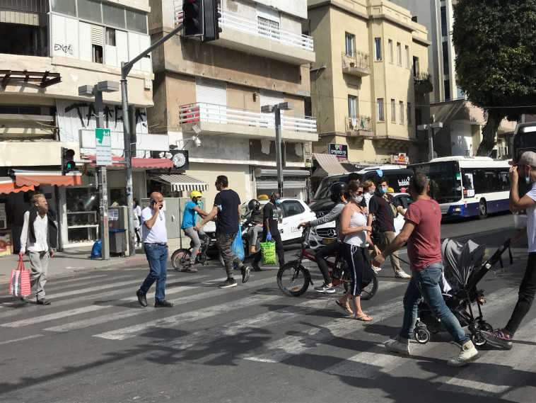 קורונה בתל אביב