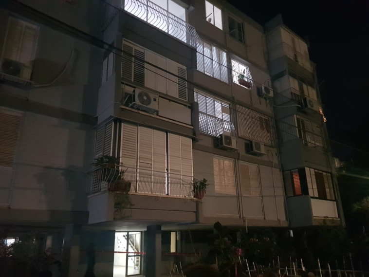 הבניין בבת ים בו נמצאה גופת האישה