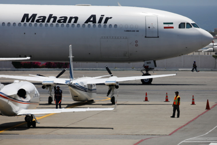 חברת התעופה האיראנית (צילום: REUTERS/Carlos Garcia Rawlins)