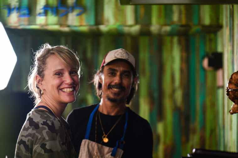 לילות בירות - מיכל טראוריג ושלומי בן שימול