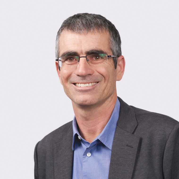 דני לוסטינגר