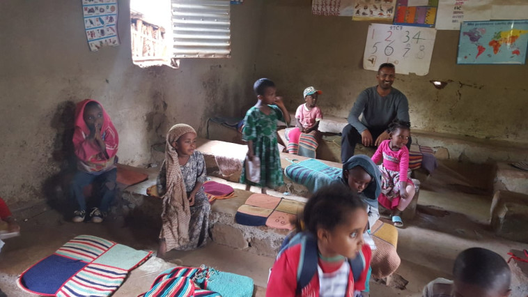 דודו לג'עלם במסע שורשים באתיופיה