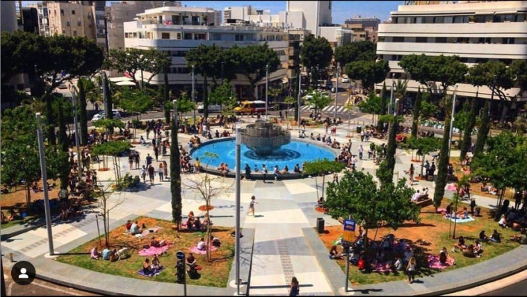 כיכר דיזינגוף