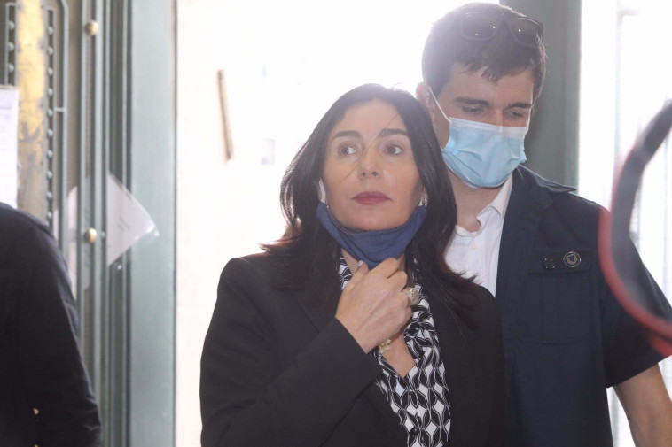 מירי רגב בכניסה לבית המשפט