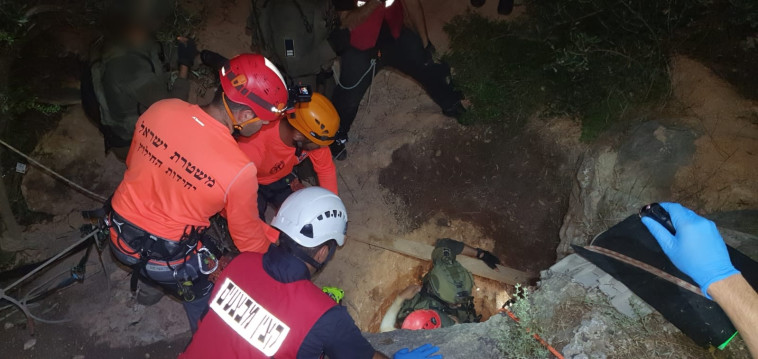 חילוץ הלכודים