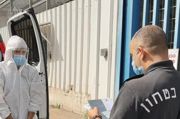 נתי חדד בכלא איילון