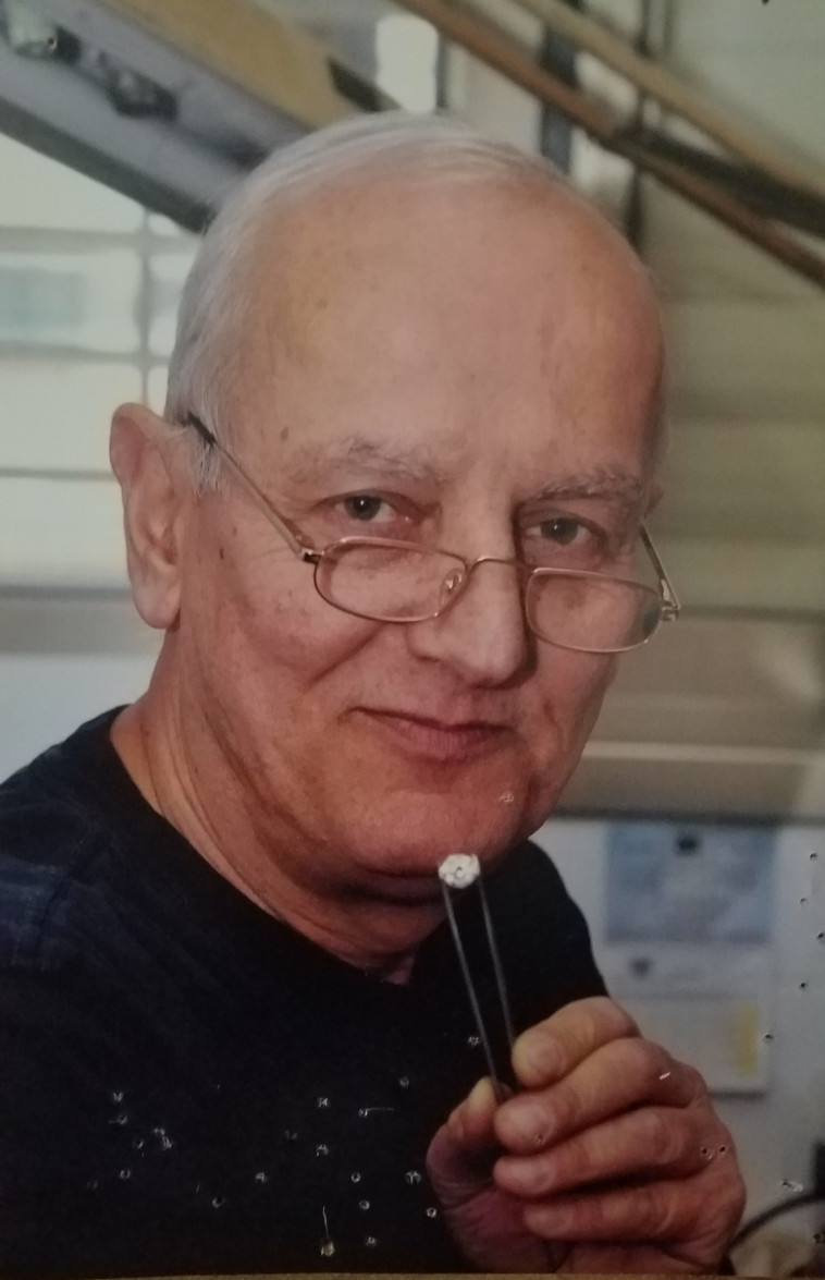 עצמון בריטברט