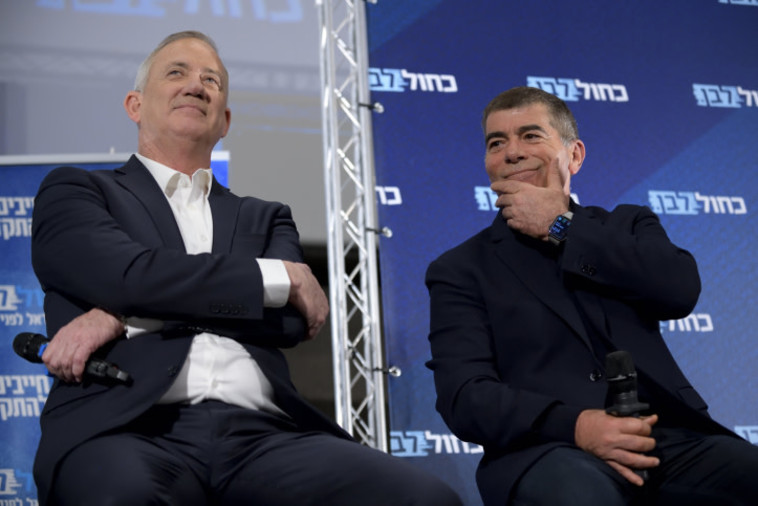 בני גנץ וגבי אשכנזי