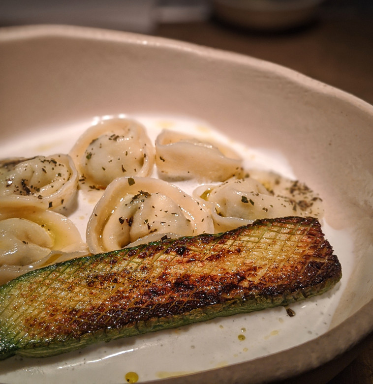 שישברק, מסעדת אריא