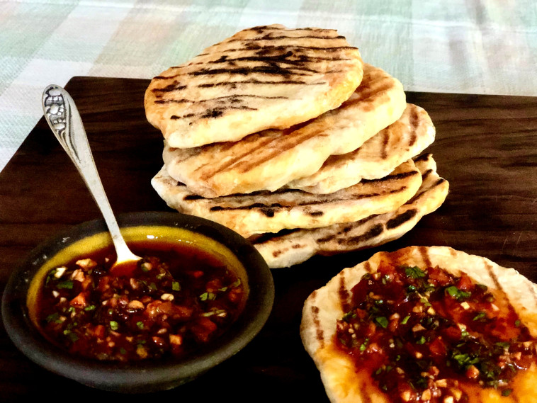 פיתה אריסה וצ׳רמולה