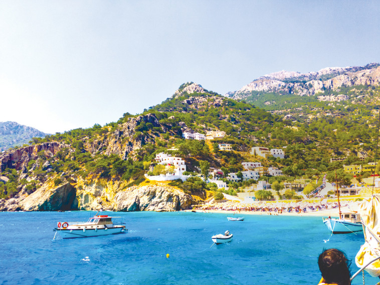 קרפטוס, יוון