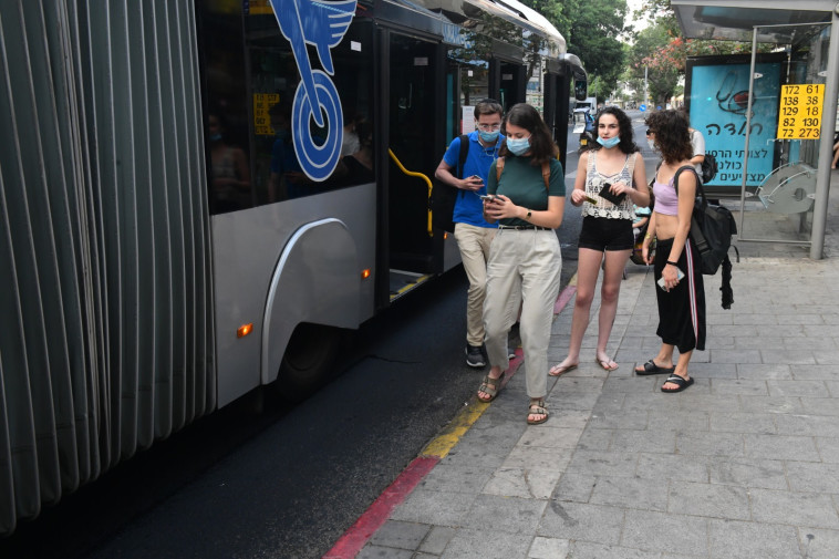אוטובוס בימי קורונה
