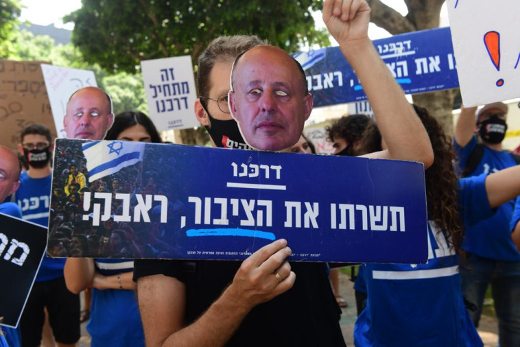 הפגנת העצמאים בשדרות רוטשילד בתל אביב