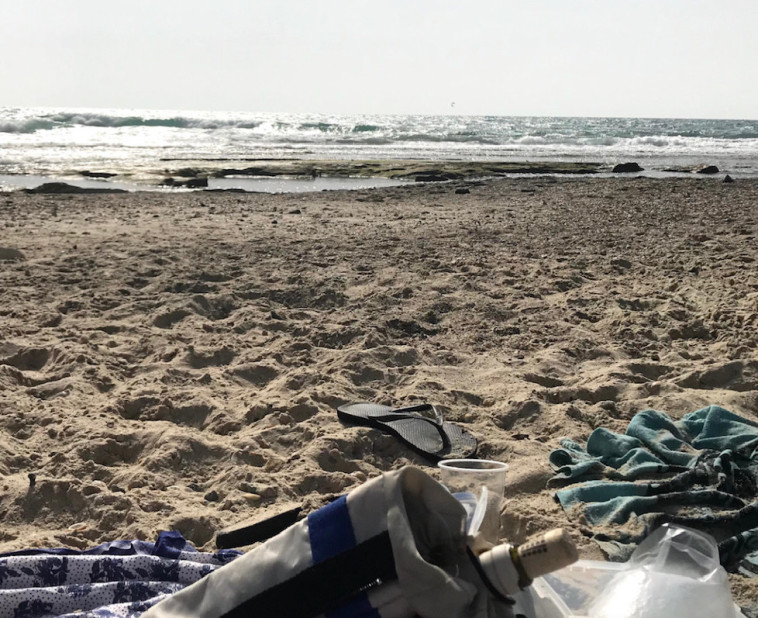 יין על החוף 